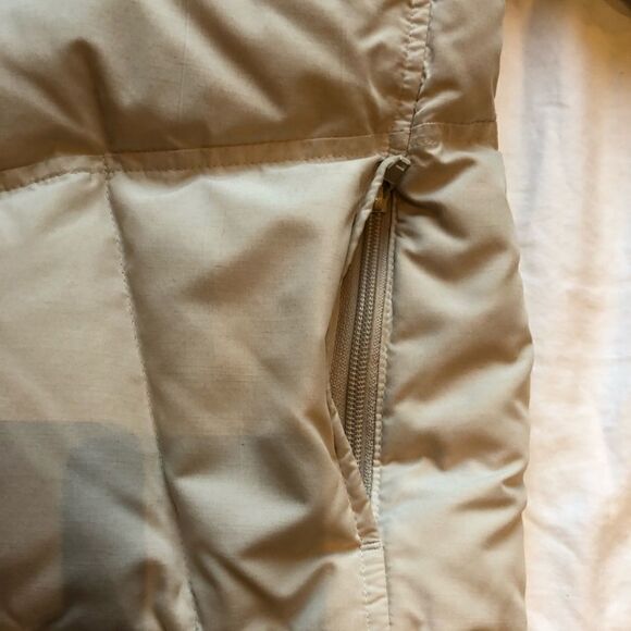 Eddie Bauer down Coat Cream Medium full zip,  2 front zip pockets - Picture 6 of 10